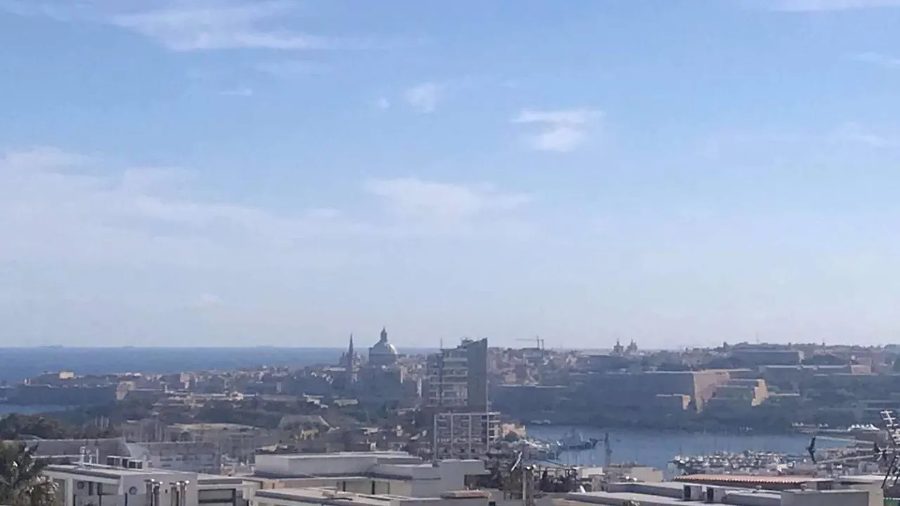 Harbour View Apartment Saint Julian's Malta